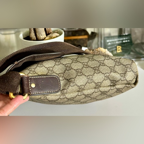 Authentic Gucci Brown Crossbody Bag - Picture 4 of 8